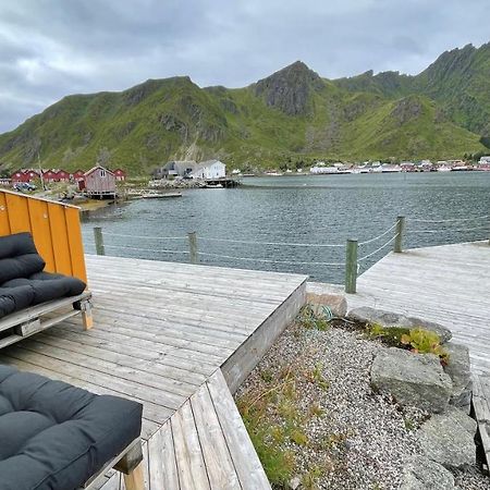Charming Waterfront Cabin In Ballstad, Lofoten 외부 사진